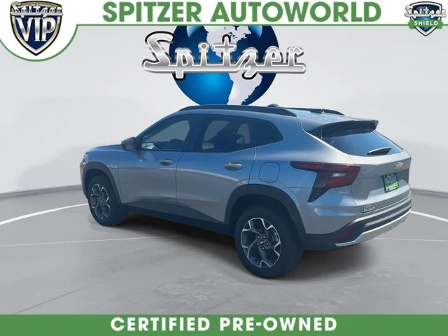 Used 2025 Gray Chevrolet LT image 7
