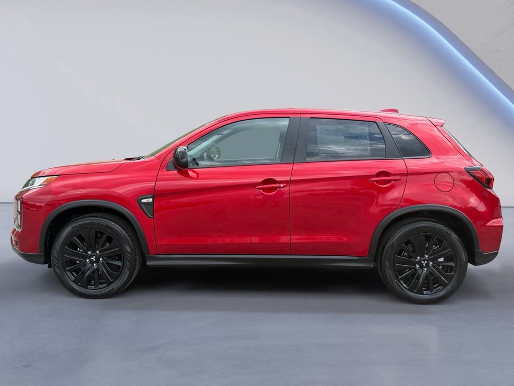 New 2026 Red Diamond Mitsubishi LE image 6