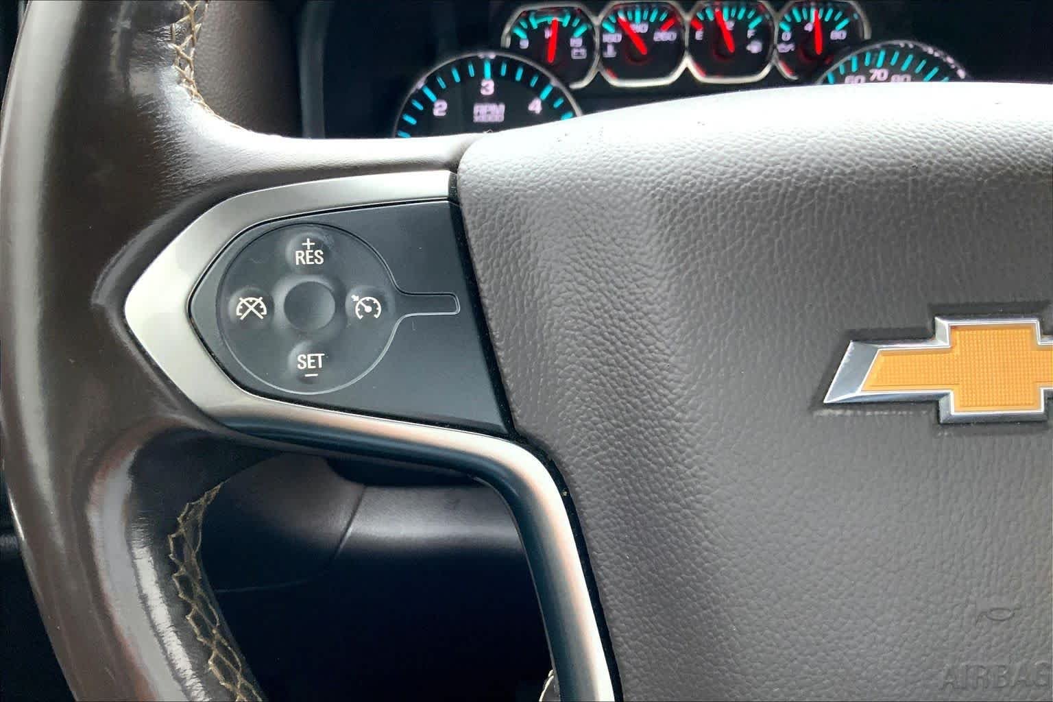 Used 2016 Summit White Chevrolet LT image 22