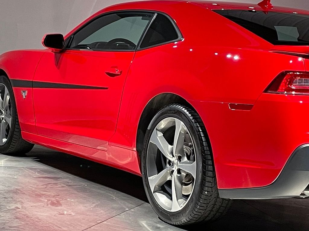 Used 2015 Red Chevrolet SS image 51