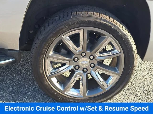 Certified Used 2018 SILVER ICE METALLIC Chevrolet Premier image 32