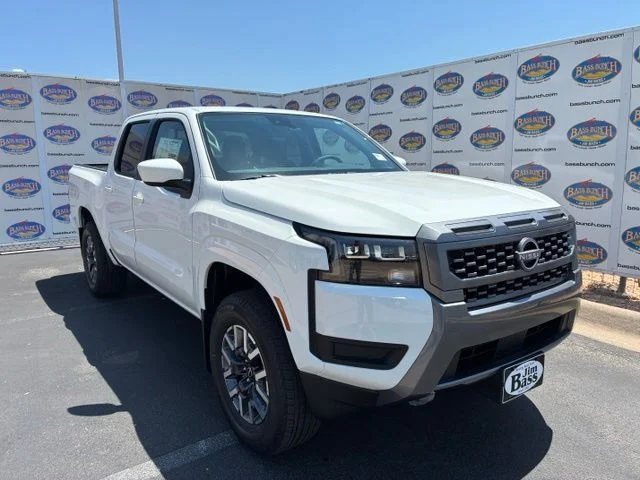 New 2026 Glacier White Nissan Crew Cab SV image 2