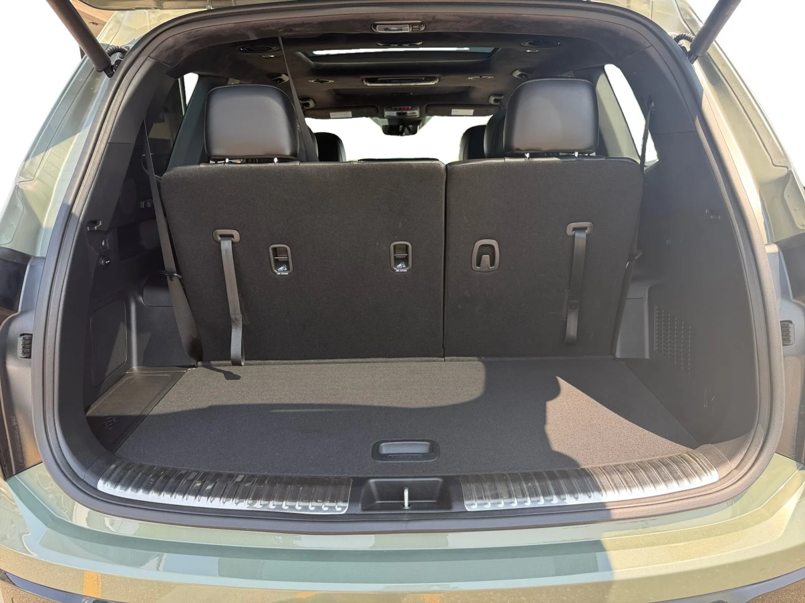 Used 2025 Jungle Green Kia SX-Prestige X-Line image 39