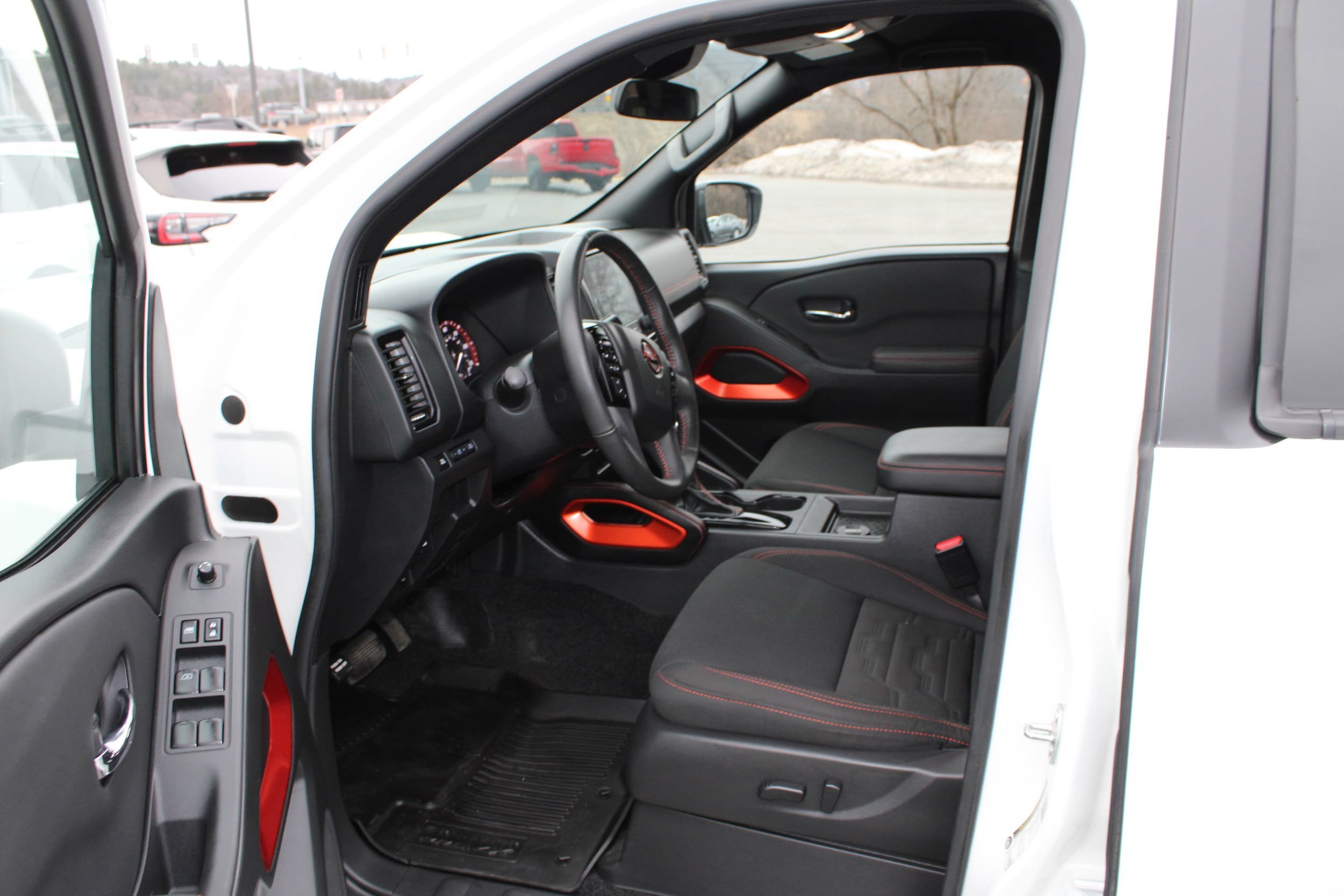Used 2024 Glacier White Nissan PRO-4X image 9