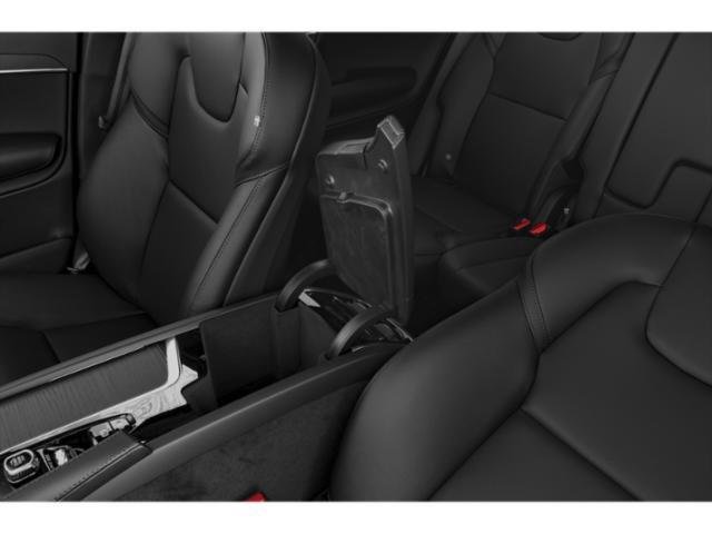 Used 2020 Onyx Black Metallic Volvo Inscription image 17