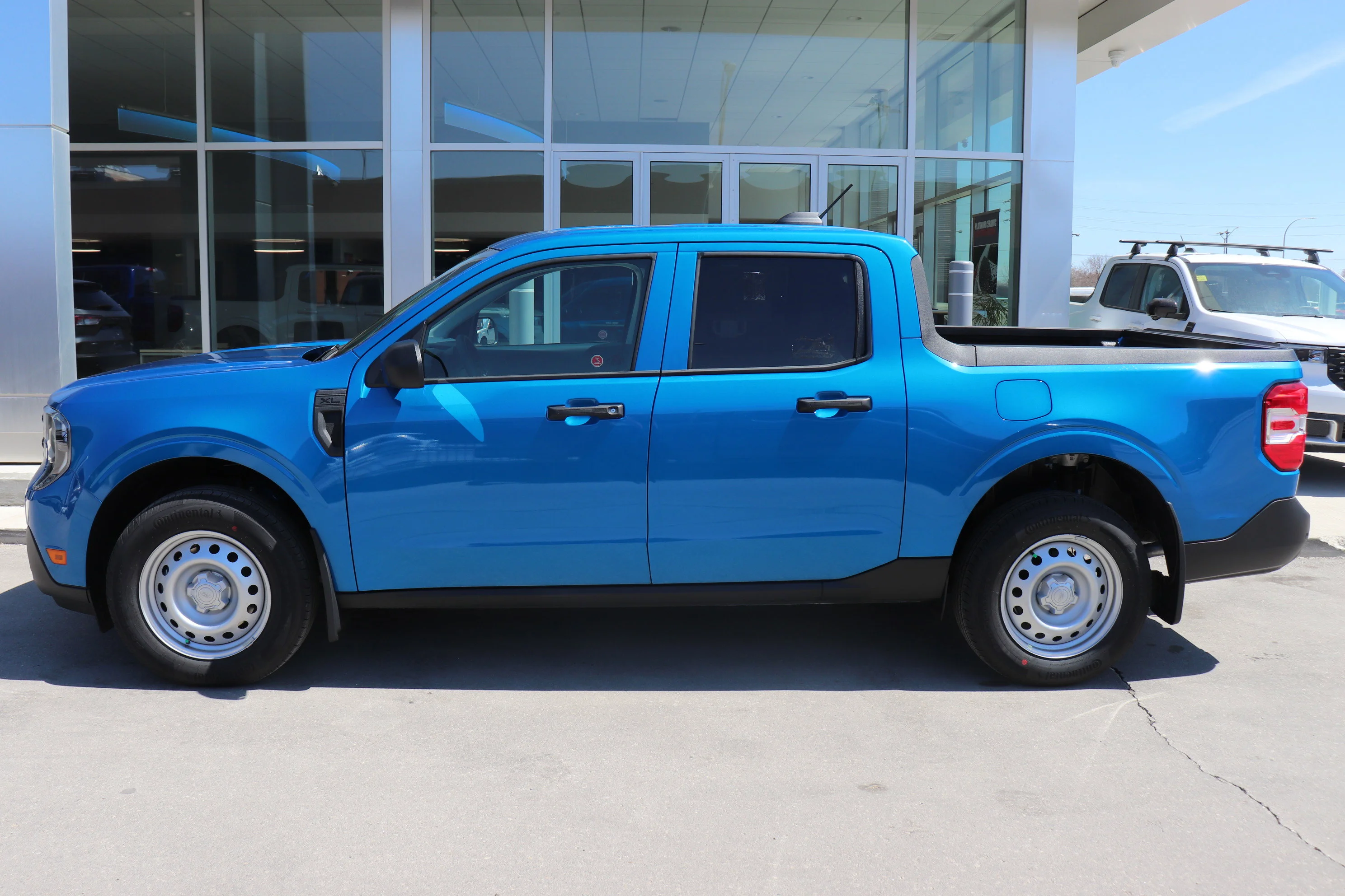 New 2026 VELOCITY BLUE Ford XL image 3