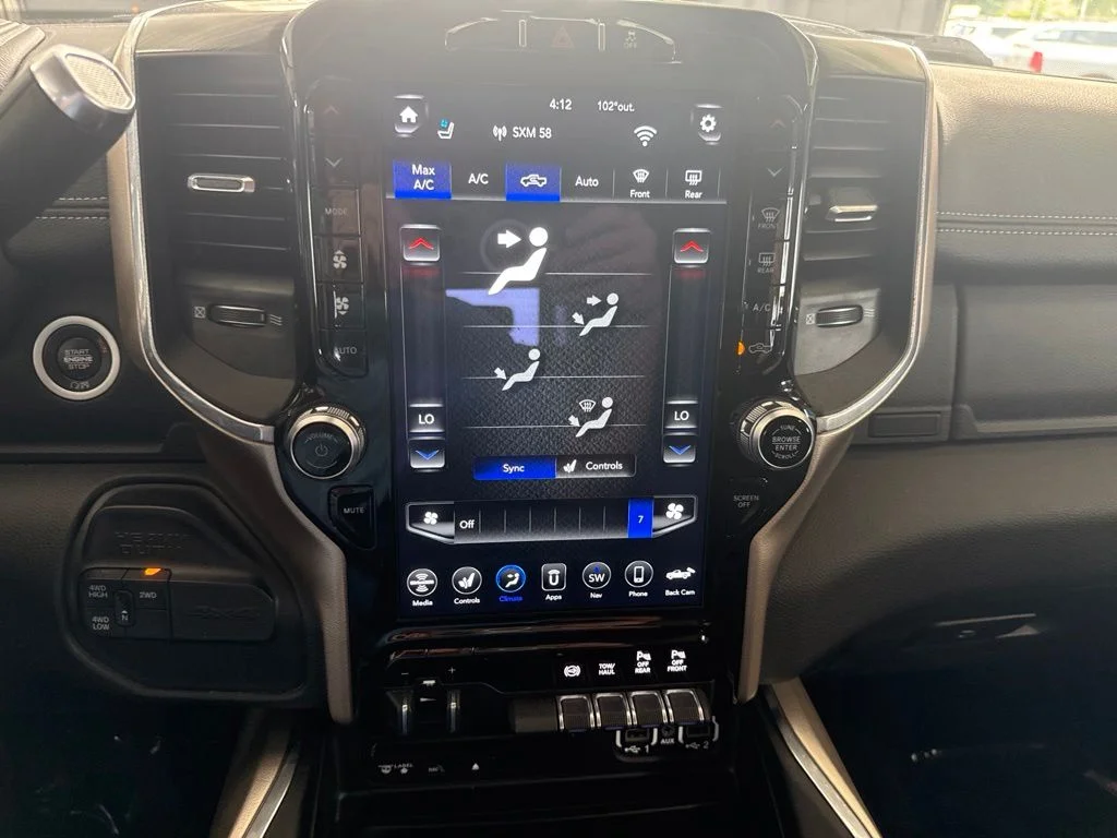Used 2019 Blue Ram Laramie image 19