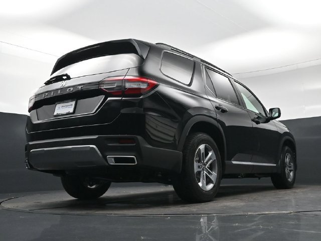 New 2026 Crystal Black Pearl Honda EX-L image 31
