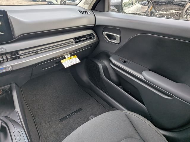 New 2026 Steel Gray Kia LXS image 18