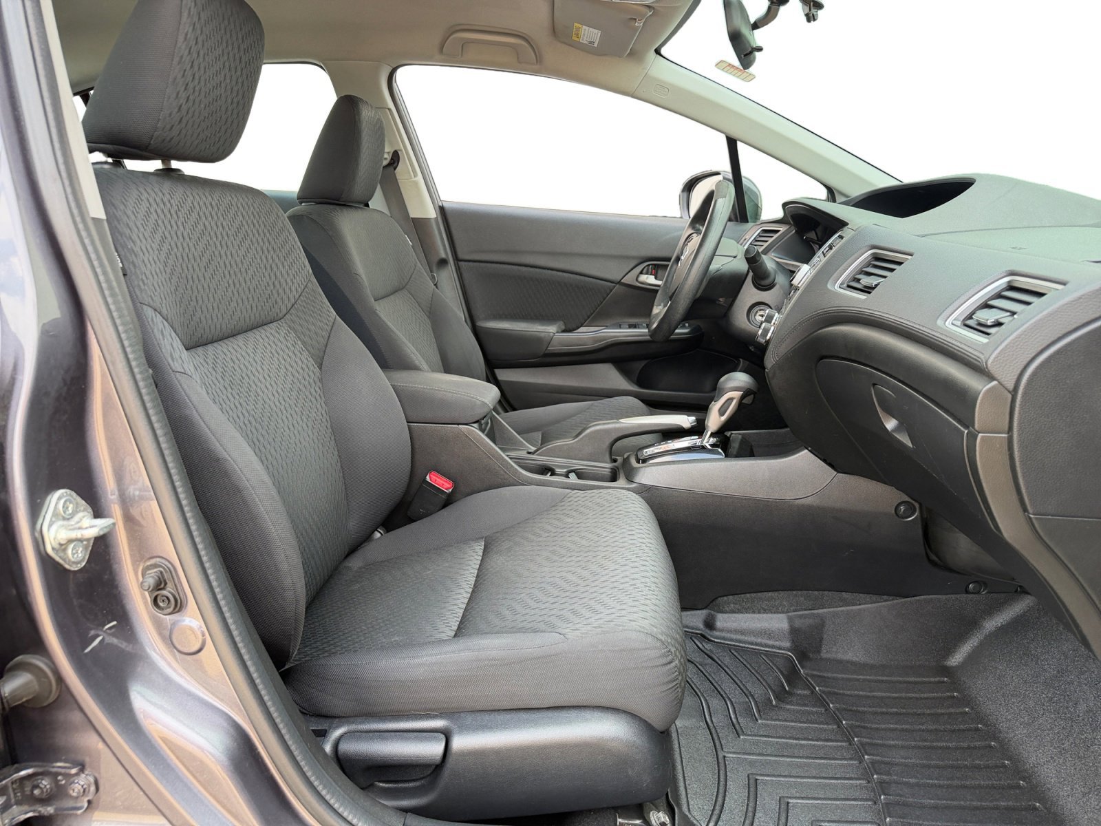Used 2015 Modern Steel Metallic Honda LX image 26
