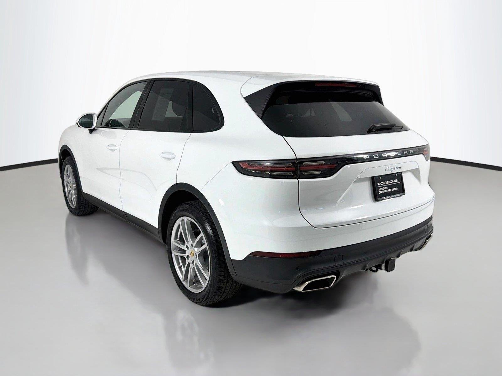 Used 2023 White Porsche Base image 3