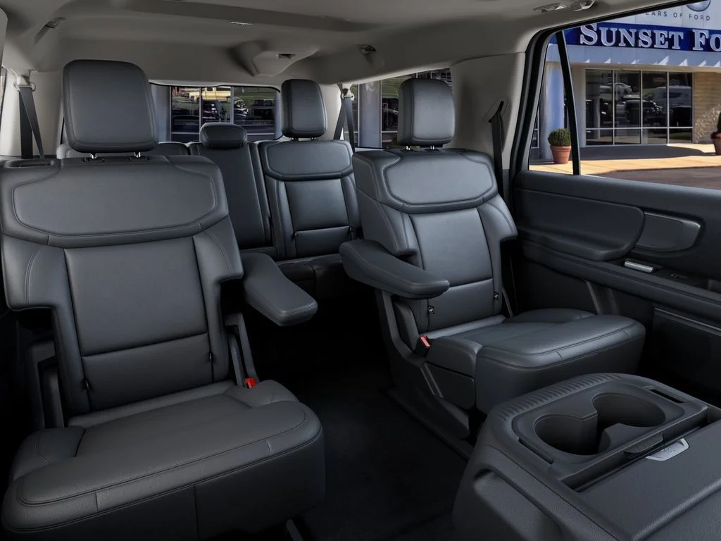 New 2027 Agate Black Metallic Ford Active™ image 11