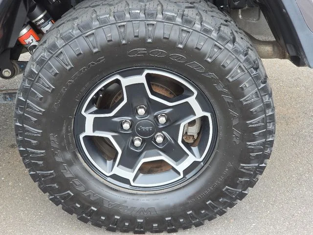 2021 Jeep Gladiator Mojave - Photo 15
