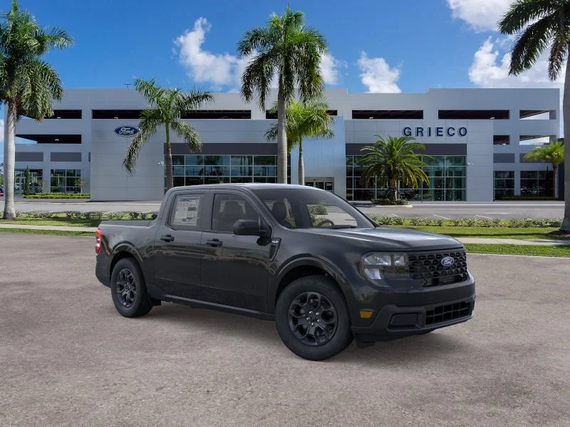 New 2026 Shadow Black Ford XLT image 30