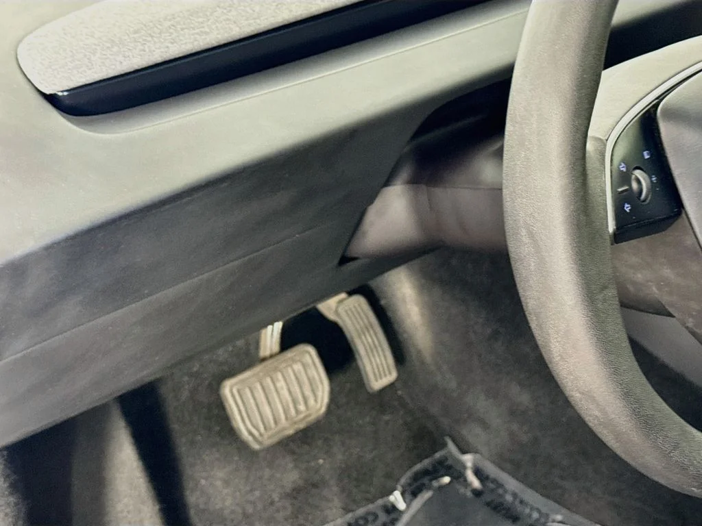 Used 2024 Gray Tesla Base image 10