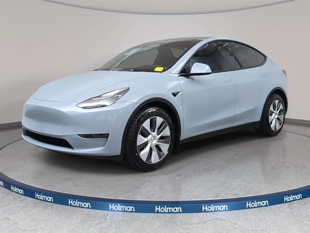 2024 Tesla Model Y Long Range Dual Motor All-Wheel Drive's photo