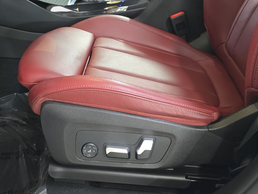 Certified Used 2023 Alpine White BMW sDrive30i image 28