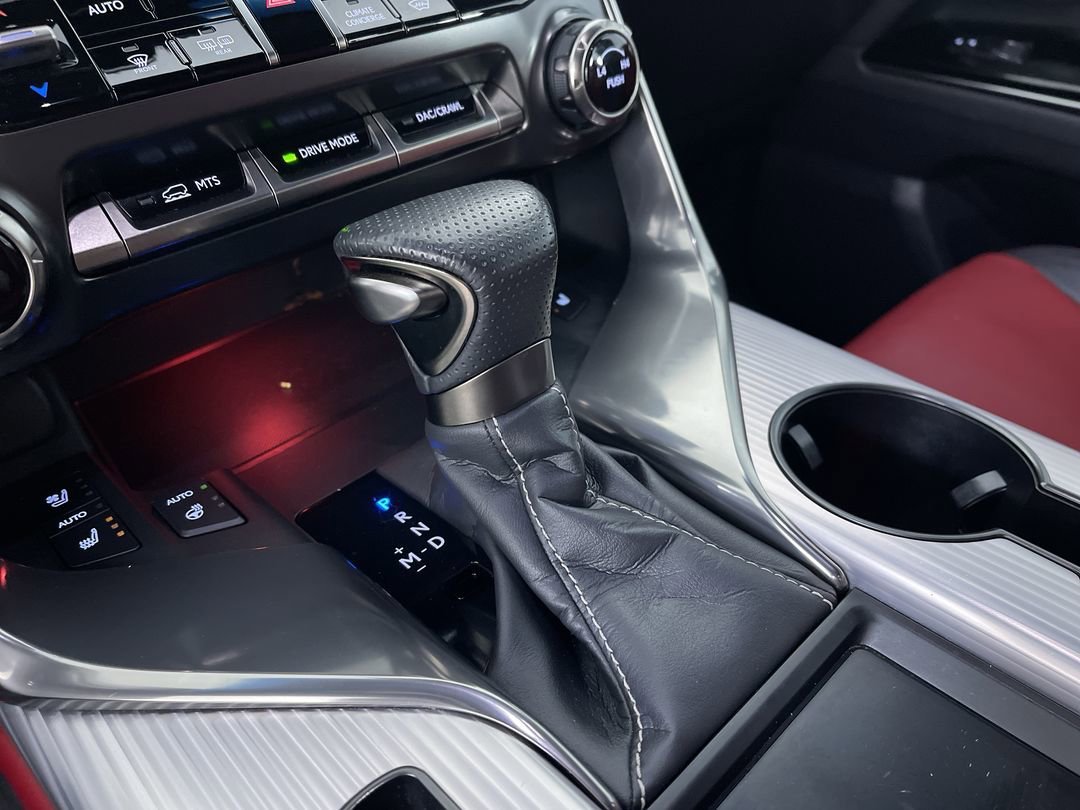 Used 2024 Atomic Silver Lexus 600 F SPORT image 21