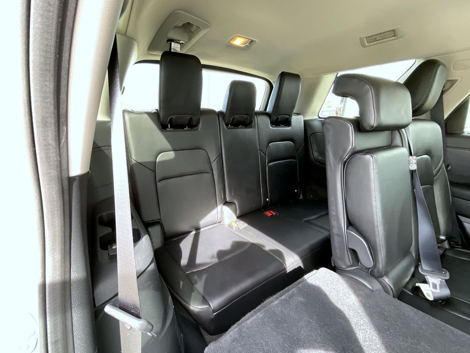 Used 2023 Gray Nissan SL image 20