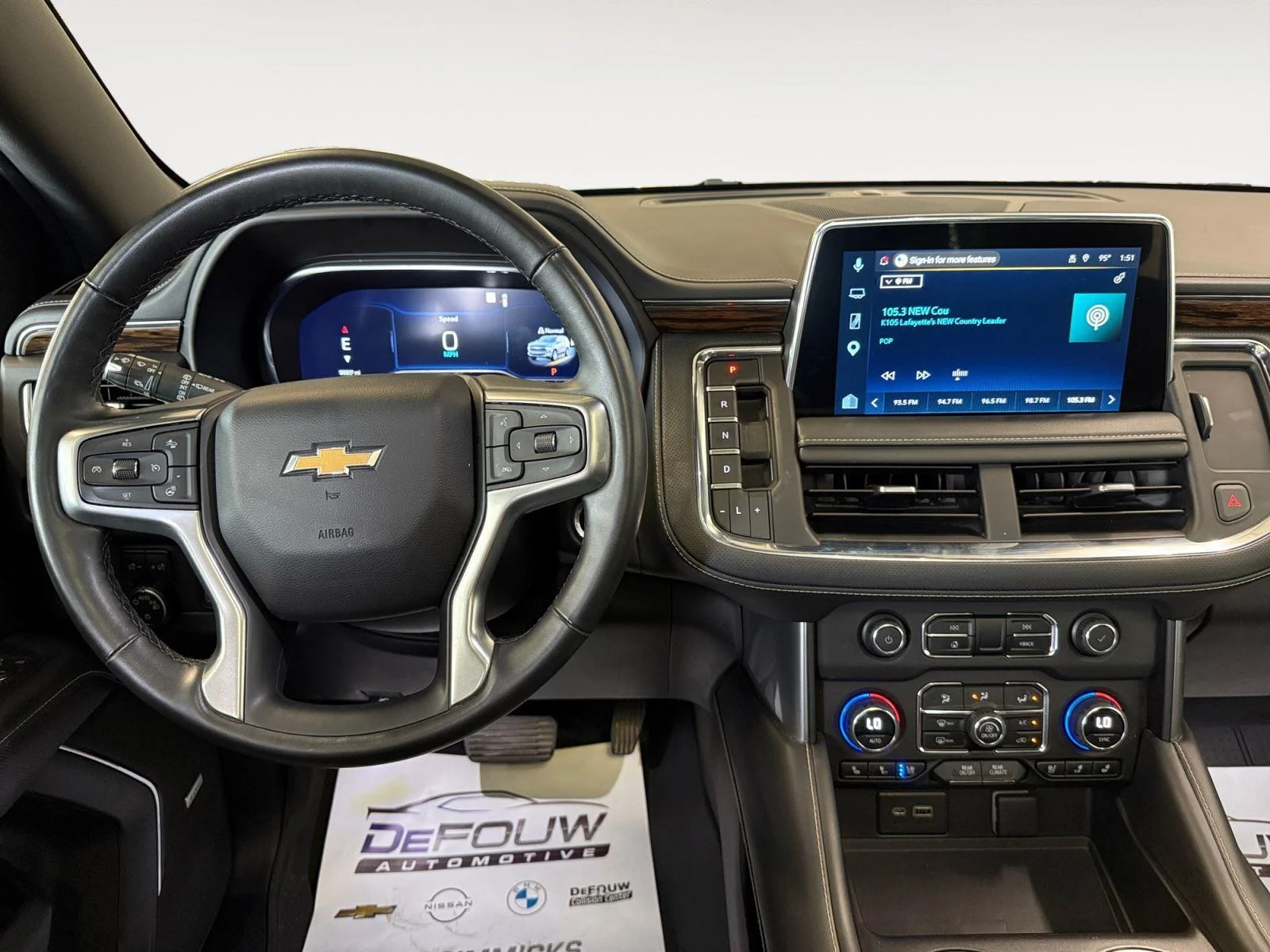 Used 2023 Sterling Gray Metallic Chevrolet Premier image 13