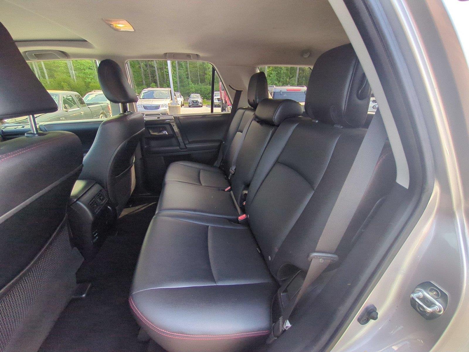 Used 2018 Classic Silver Metallic Toyota TRD Off-Road Premium image 32
