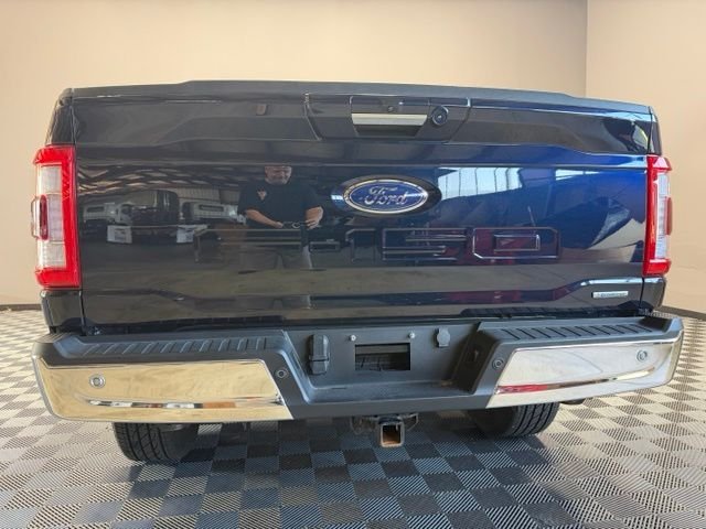 Certified Used 2023 Antimatter Blue Metallic Ford Lariat image 10