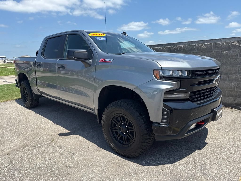 Used 2020 SATIN STEEL METALLIC Chevrolet LT Trail Boss image 1