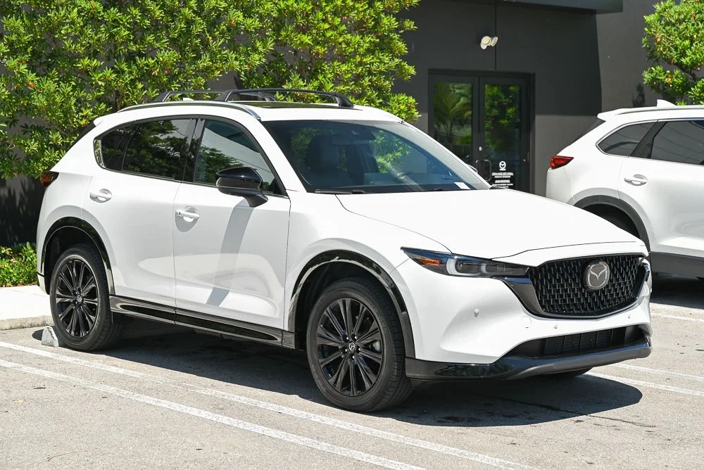 Certified Used 2025 White Mazda 2.5 Turbo Premium image 3
