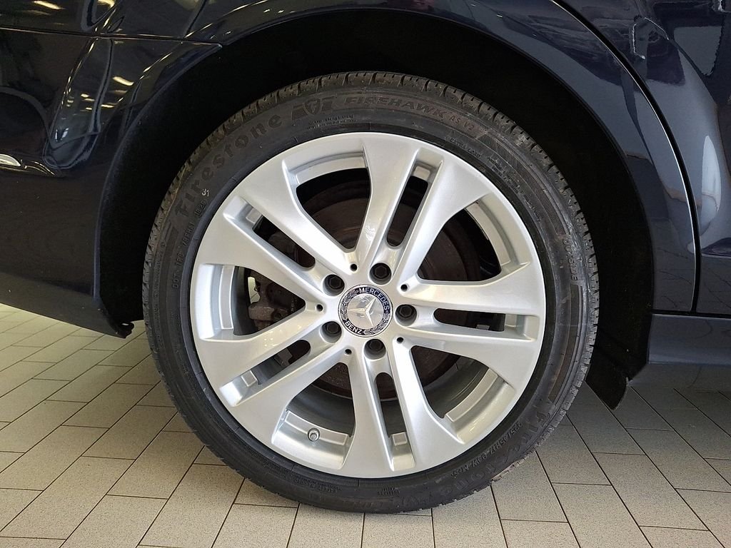 Used 2013 Blue Mercedes-Benz C 300 image 6