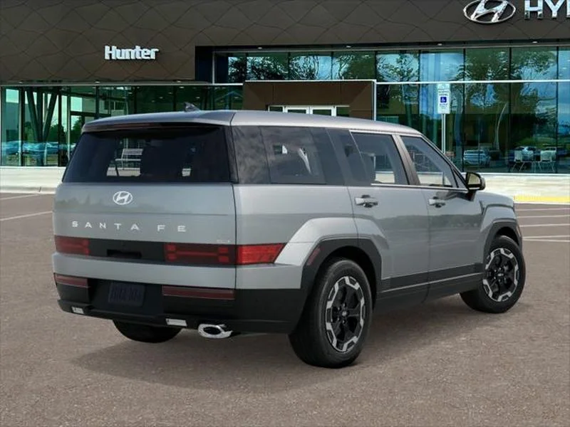 New 2026 Shimmering Silver Hyundai SE image 4