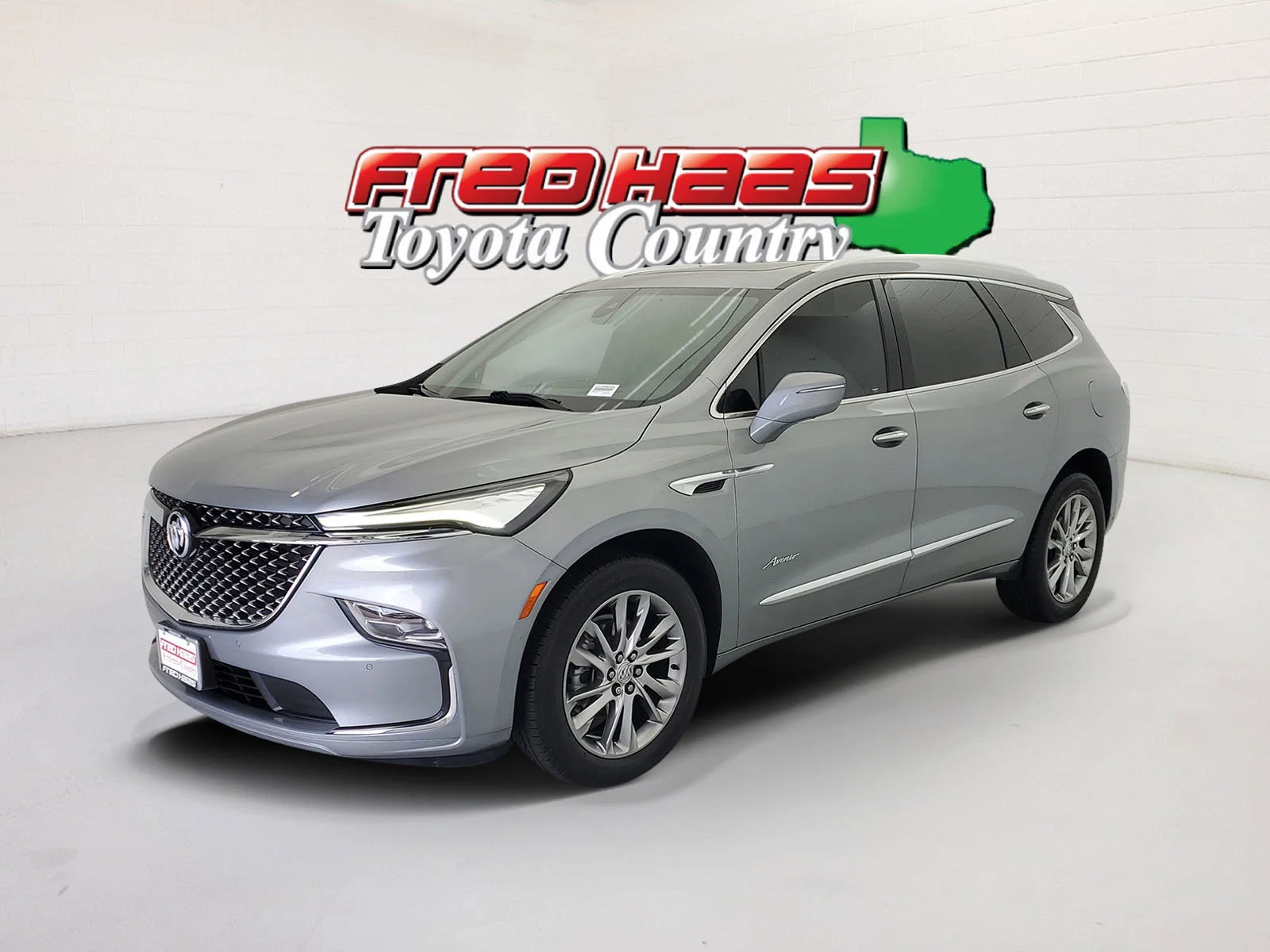 2023 Buick Enclave Avenir AWD's photo