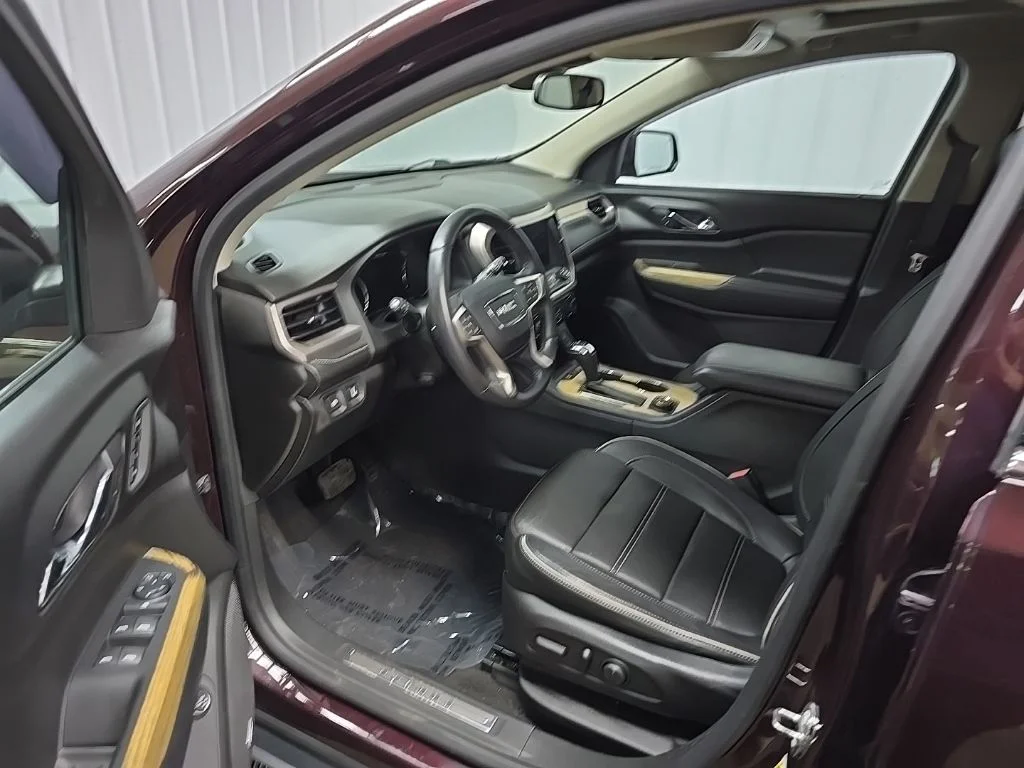 Used 2017 Red GMC Denali image 30
