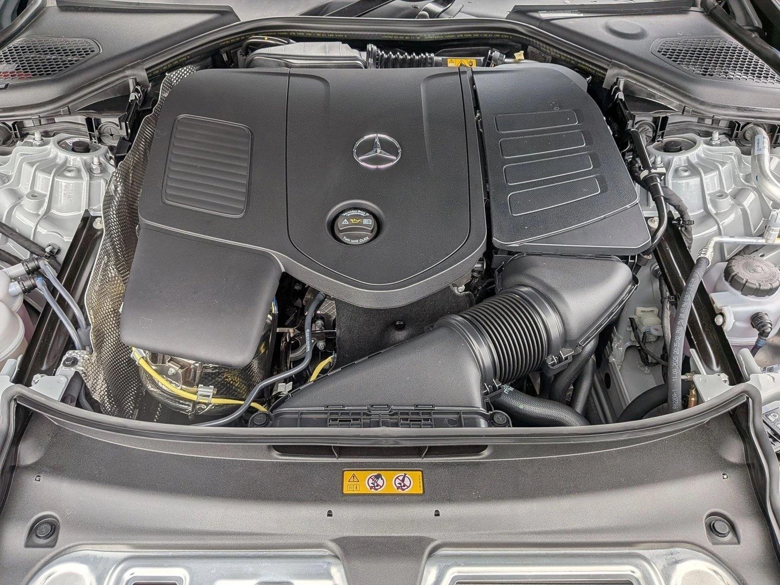 New 2026 MANUFAKTUR Alpine Grey Mercedes-Benz E350 image 18