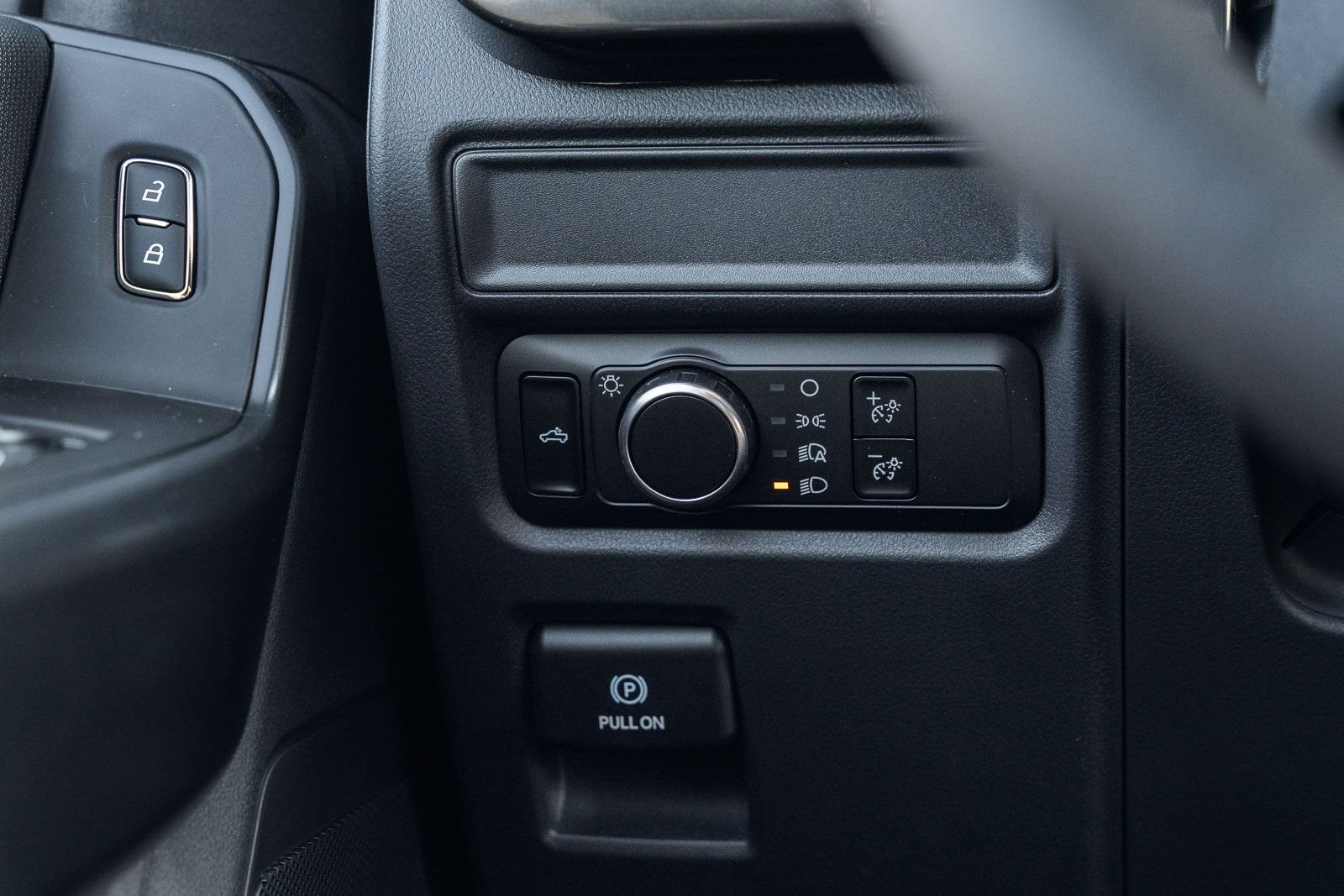 New 2026 Oxford White Ford STX® image 20