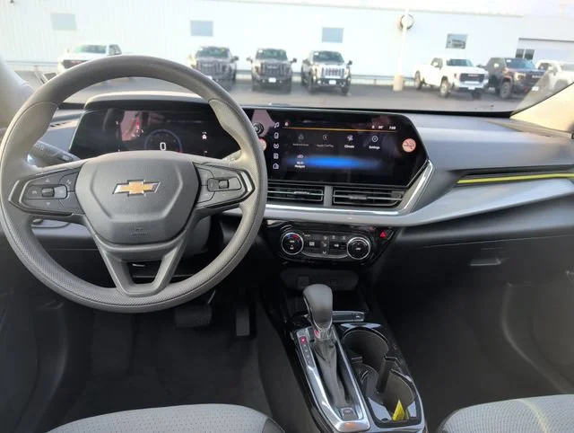 Used 2025 Sterling Gray Metallic Chevrolet LT image 15