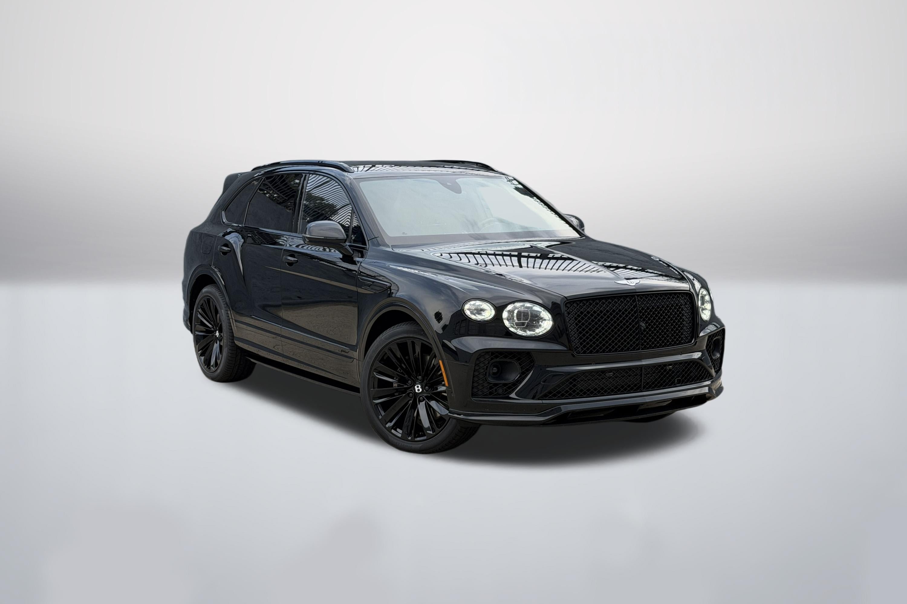 Used 2022 Beluga Bentley Speed image 1