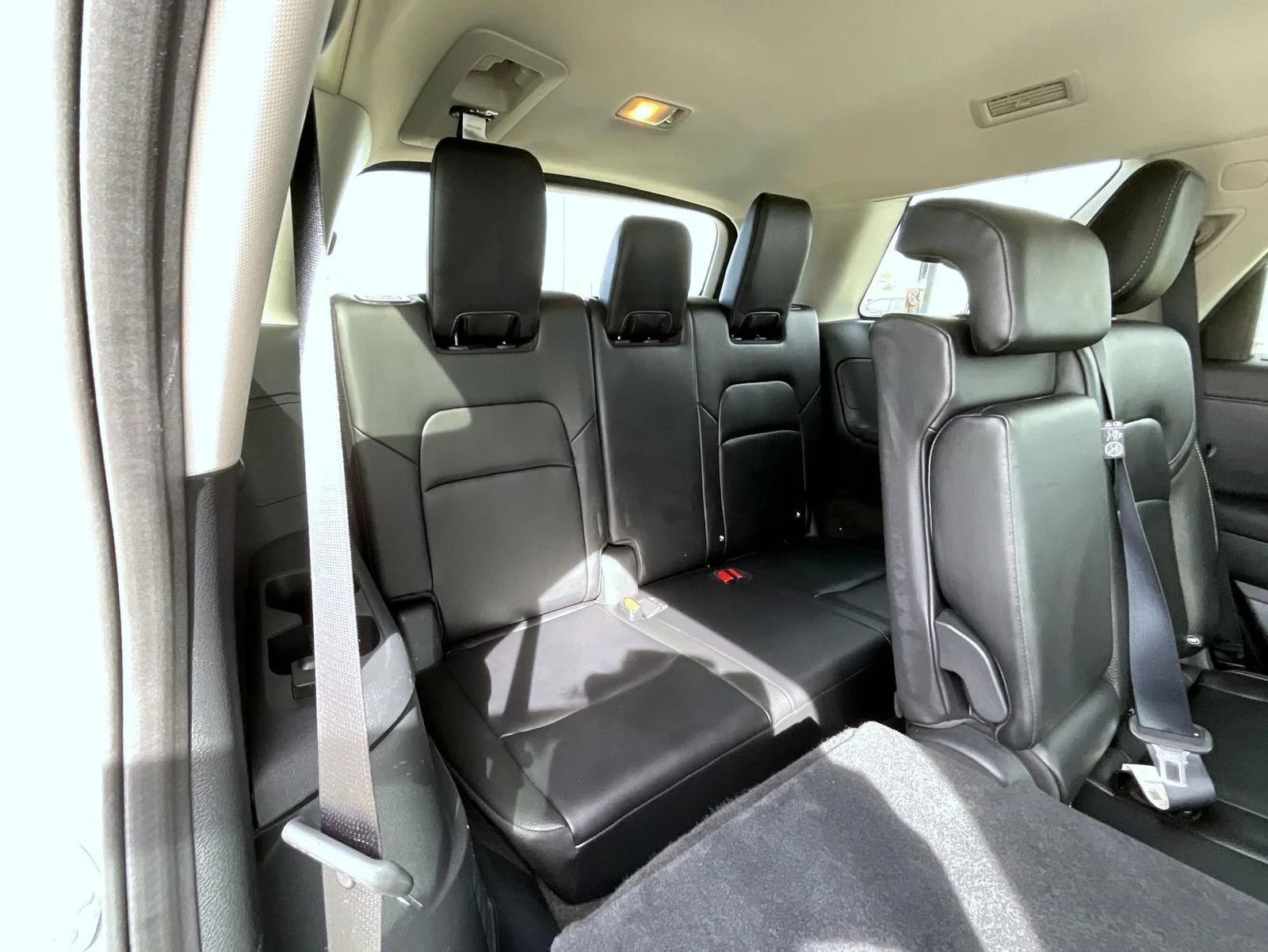 Used 2023 Gray Nissan SL image 20