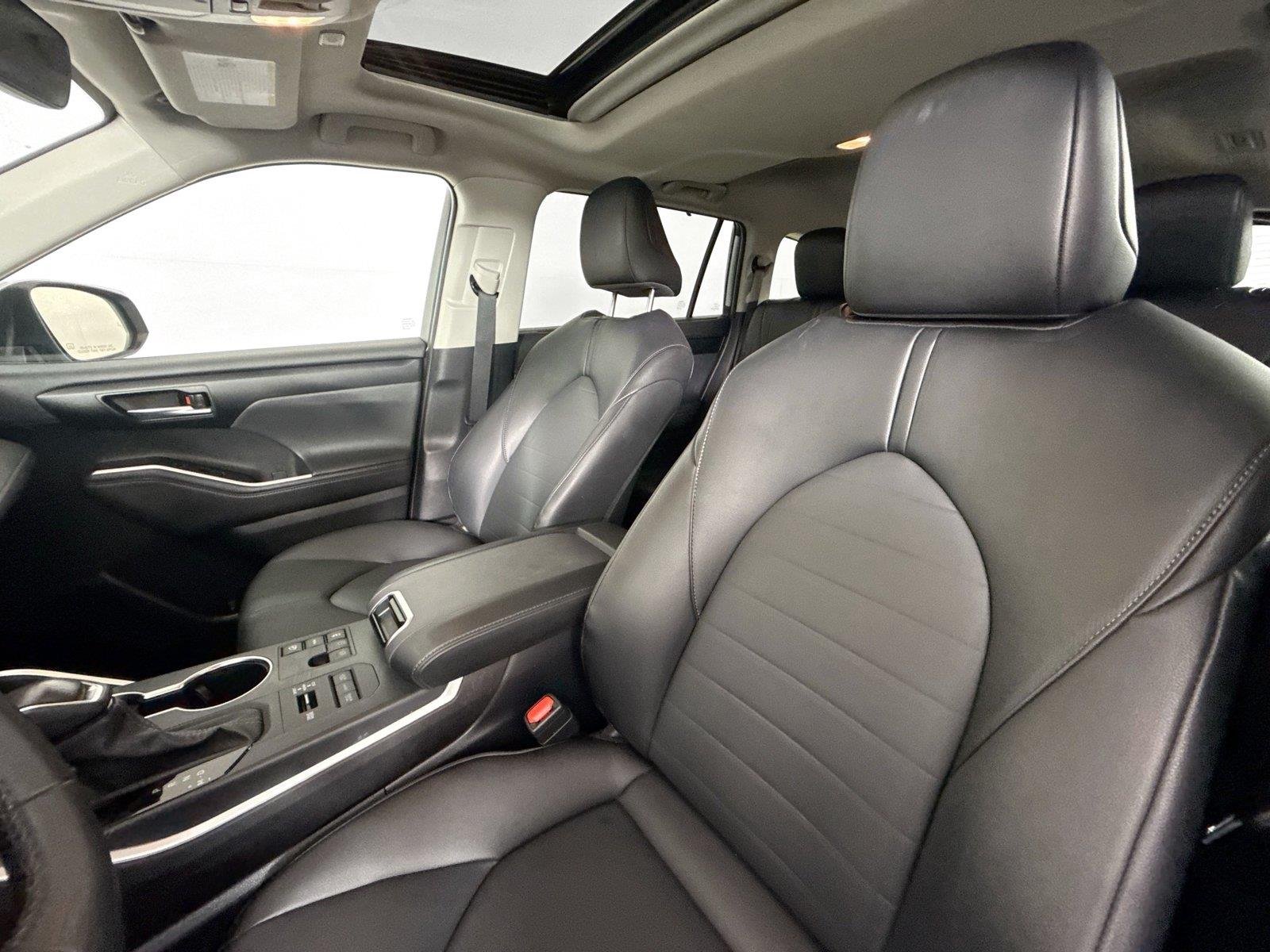 Certified Used 2025 Celestial Silver Metallic Toyota XLE image 3