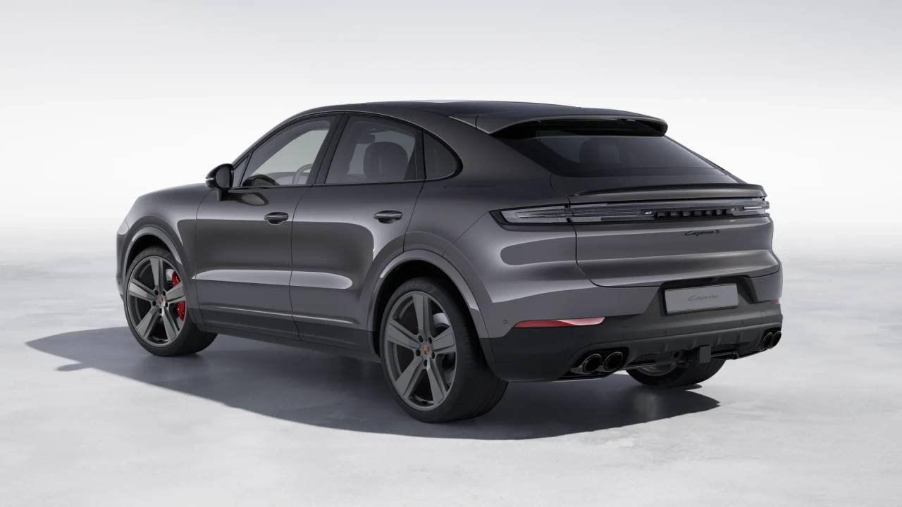2026 Porsche Cayenne S Coupe photo 3