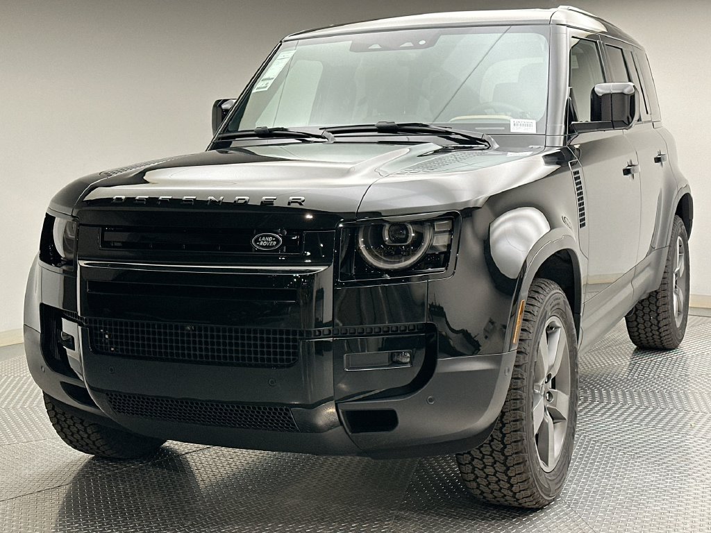 New 2026 Land Rover Defender 110 S 4 Door SUV in Englewood