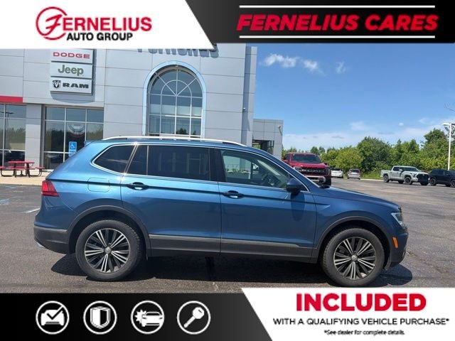 Used 2018 Blue Volkswagen 2.0T SEL image 6