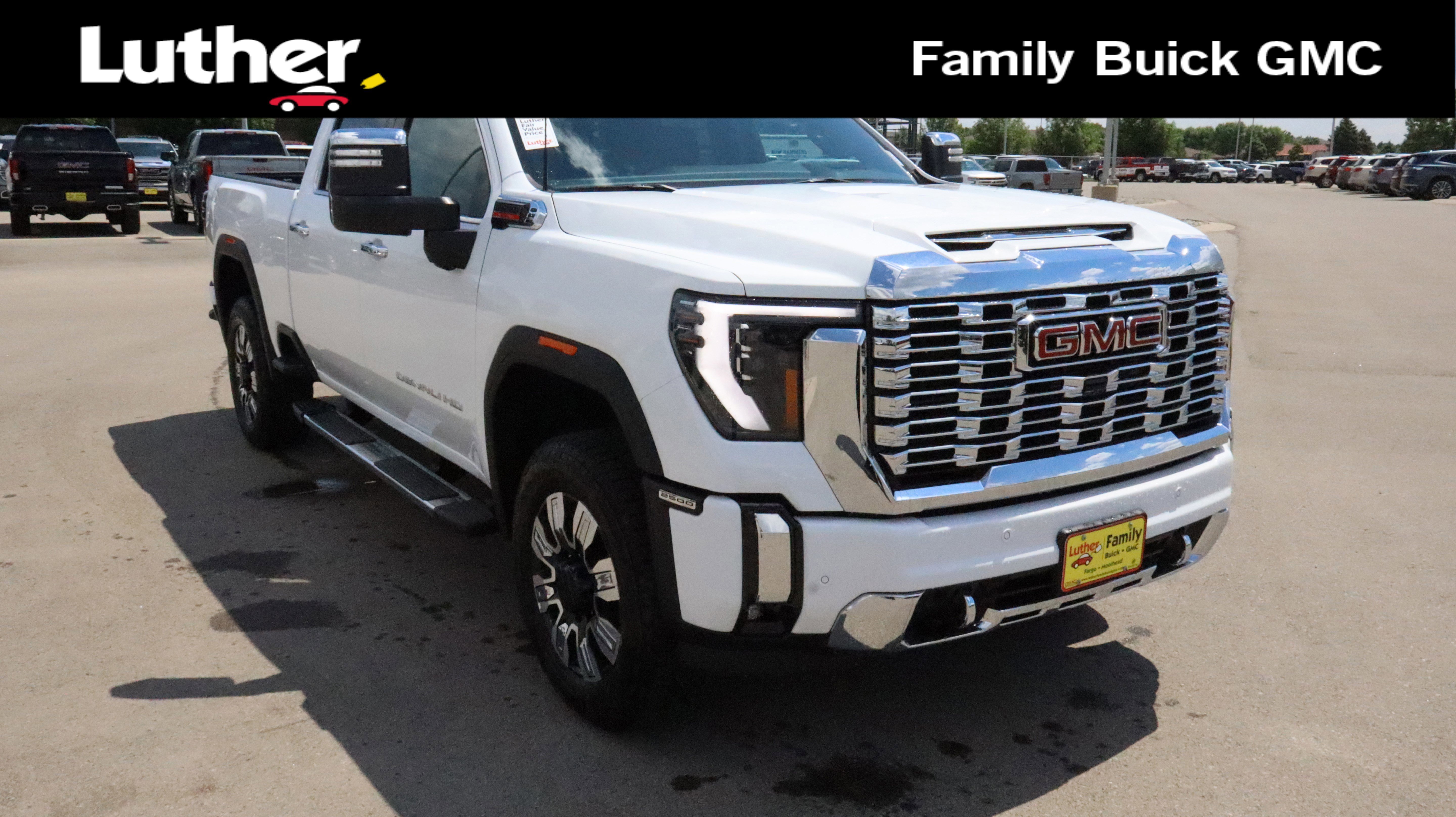 2026 GMC Sierra 4WD Crew Cab Standard Box Denali's photo