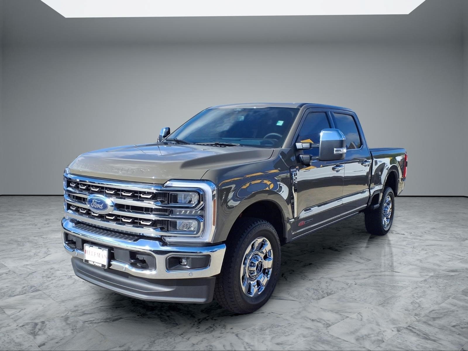 Used 2026 Gray Ford King Ranch image 3