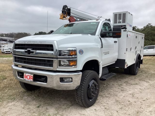 New 2024 Summit White Chevrolet Work Truck image 2
