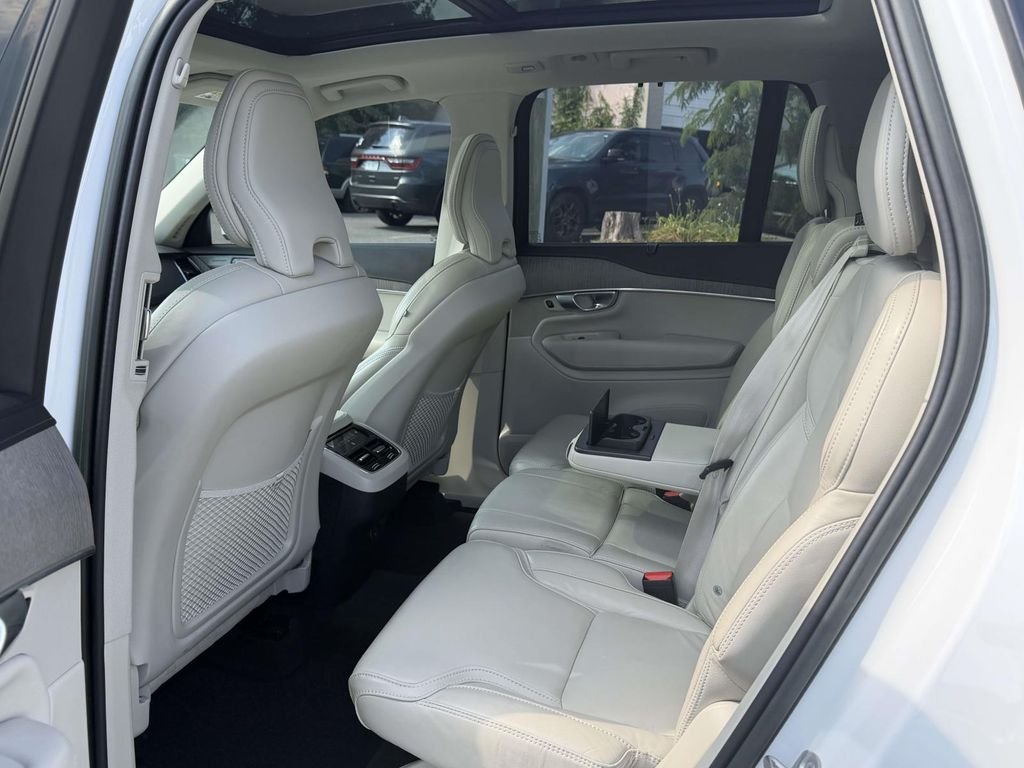 Used 2023 White Volvo Ultimate image 15