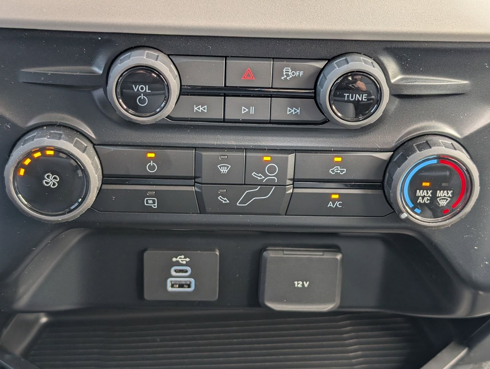 2026 Ford F-350 Super Duty XL - Photo 17
