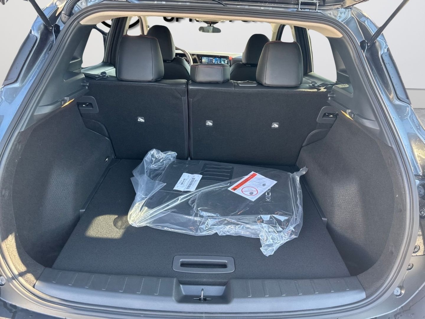 2026 Nissan KICKS SR - Photo 24