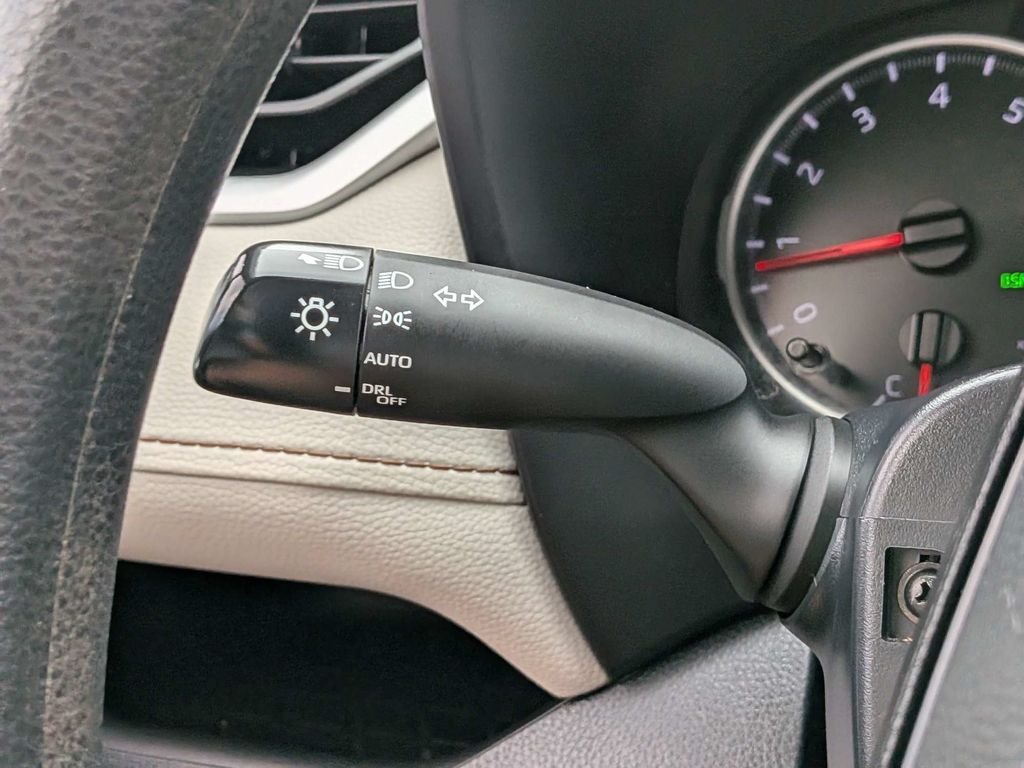 Used 2022 Black Toyota XLE image 37