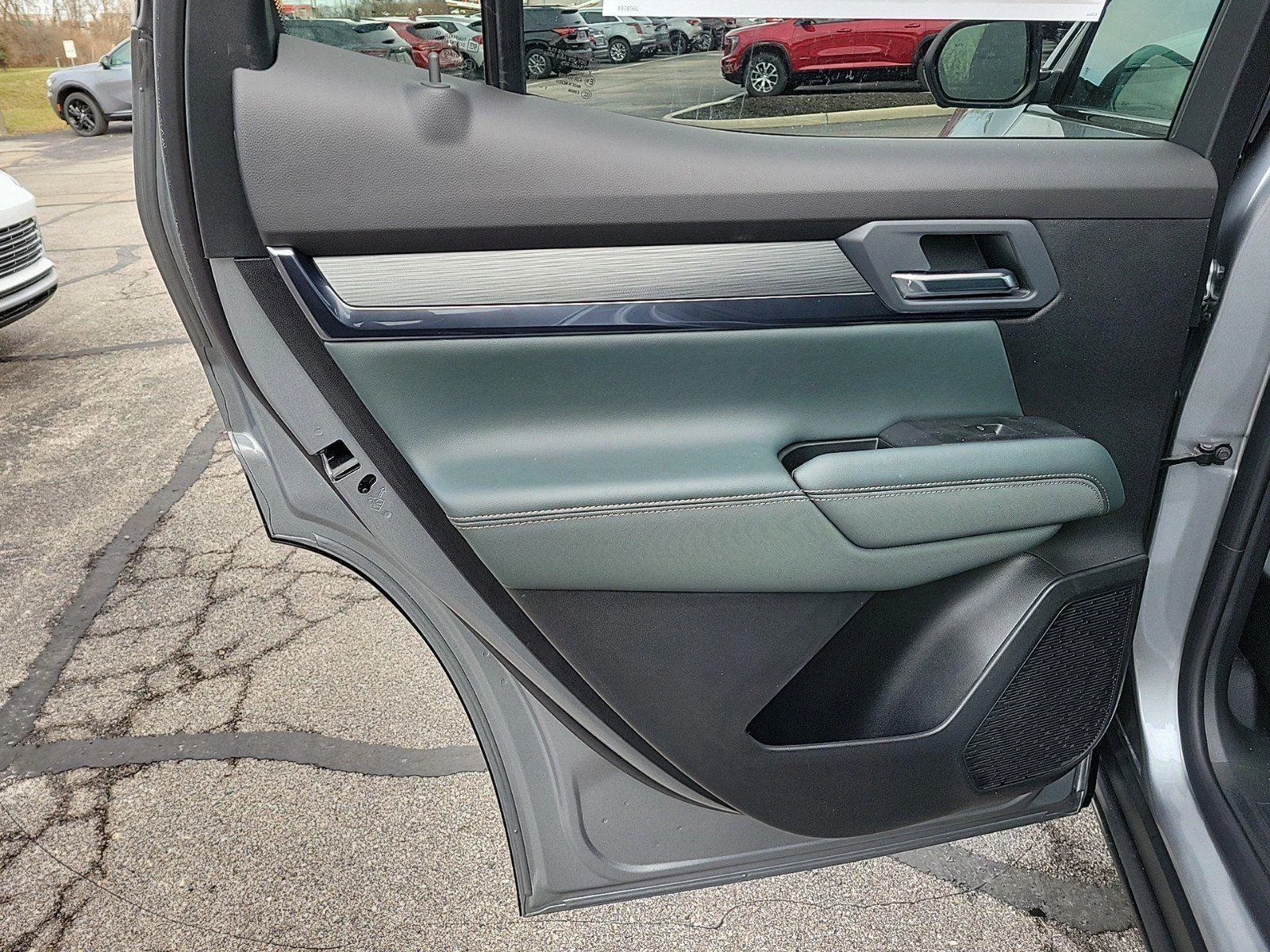 2026 GMC Terrain AT4 - Photo 13