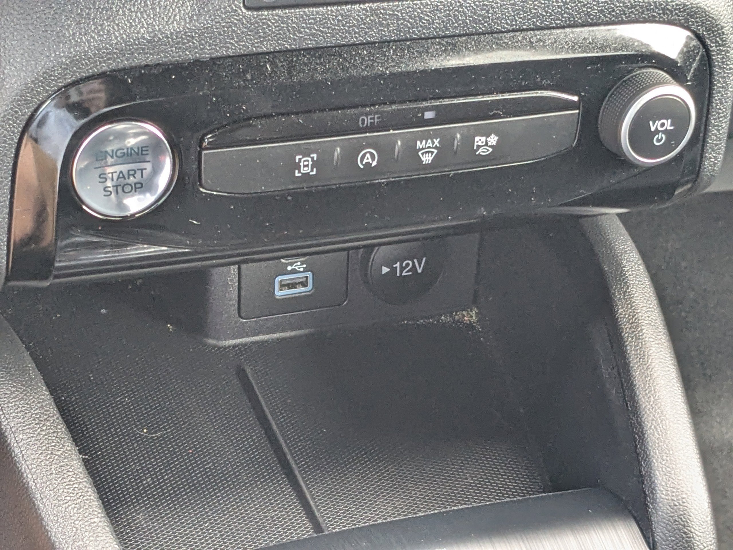 Used 2023 Black Ford ST-Line image 22